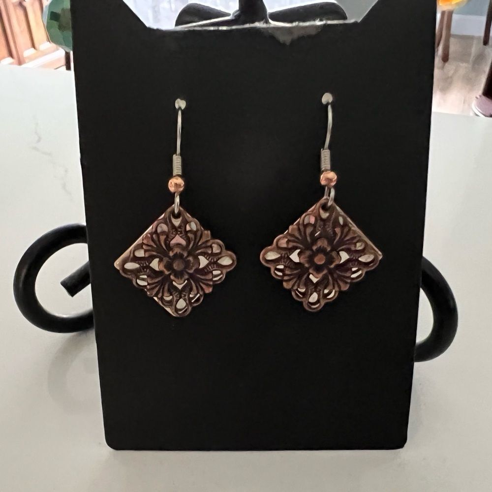 Bohemian Antiqued Copper Diamond-Shaped Filigree Fish Hook Dangle Earrings NWOT